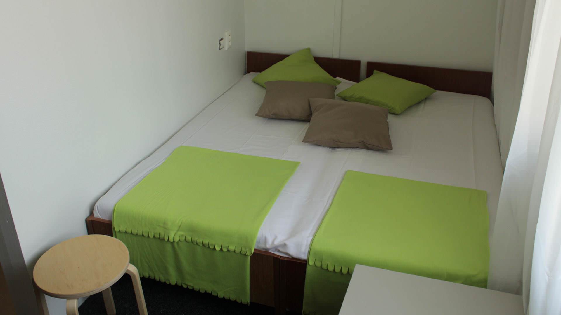 Izba 5 – pohľad 1